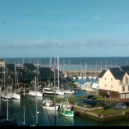 Le Nid Sur La Апартаменты